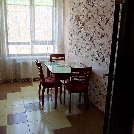 Вулиця Василя Стефаника, 4 Truskawez Exterior foto
